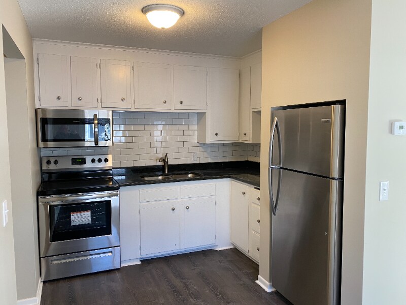 Foto principal - 345 89th Ln NE