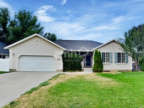 Building Photo - 10207 N Forest Creek Dr