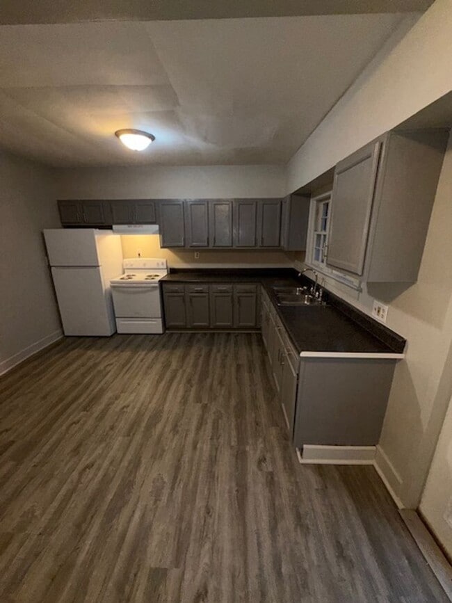 Foto del edificio - 511 S Evans Ave