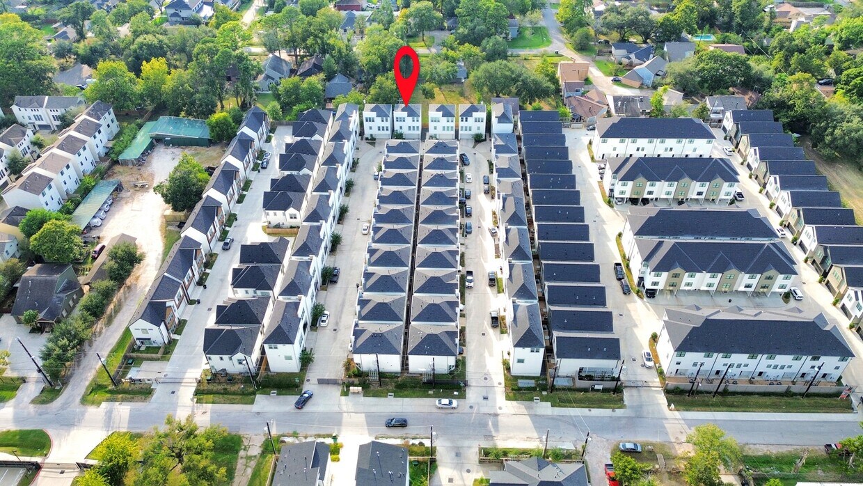 Foto del edificio - 1907 Lonestar Brook Ln