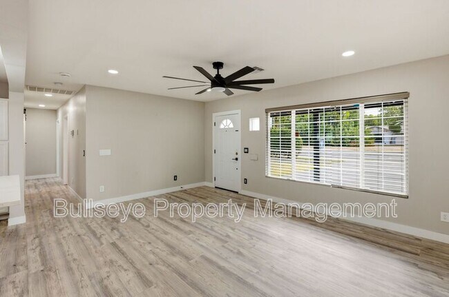 Foto del edificio - 2022 N 40th St