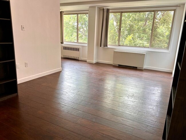 Photo - 4000 Tunlaw Road NW #318 Apartment