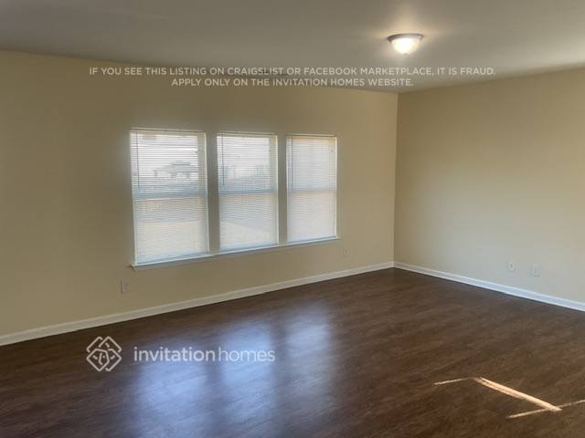 Foto del edificio - 4312 Violet Way Ct