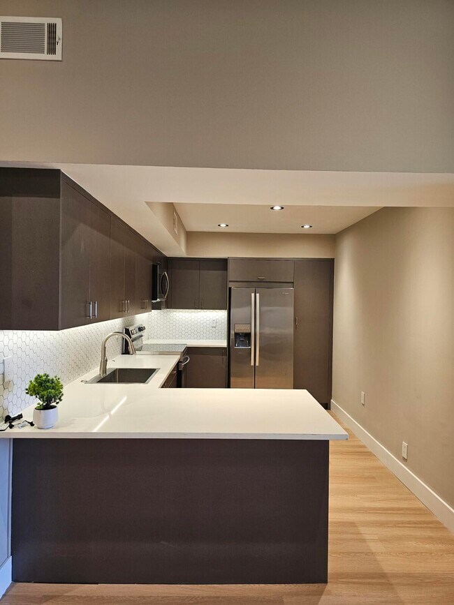 Foto del edificio - 3190 Leewood Terrace