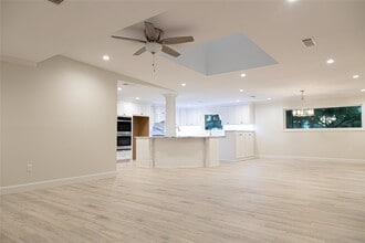 Building Photo - 3619 S Braeswood Blvd