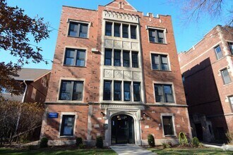 Building Photo - 1131 Maple Ave