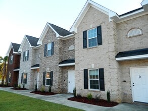 Building Photo - 1177 Waxwing Dr