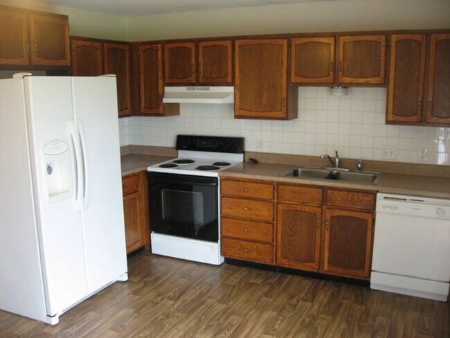 Foto del edificio - 712 Erin Place