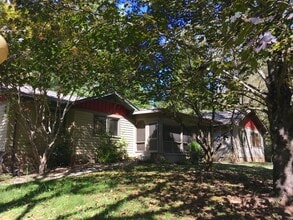 Building Photo - 4138 N Mills River Rd