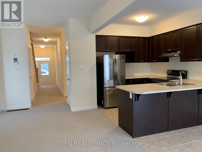 Building Photo - 184 Flagg Ave