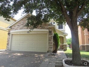 Building Photo - 9310 Albany Dr