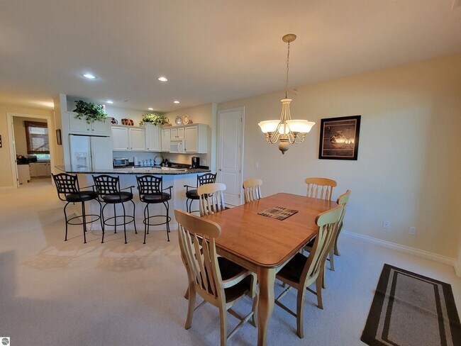 Building Photo - 110 Ames St