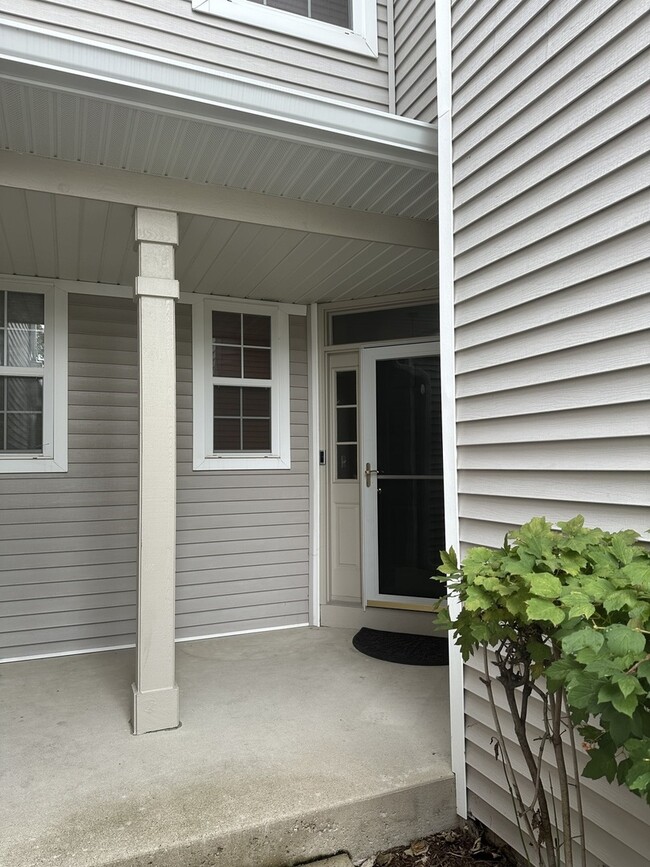 Building Photo - 764 Panorama Ct