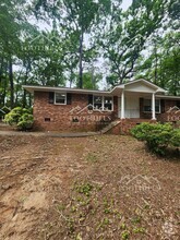 Building Photo - 413 Spring Park Dr