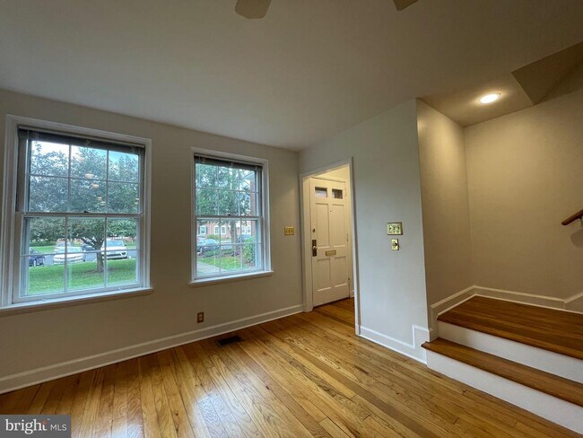 Foto del edificio - 4273 35th St S