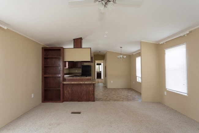 Building Photo - 15818 Country Way