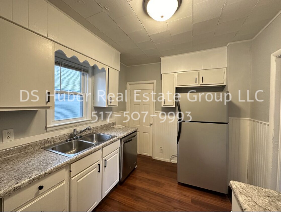 This is a MUSTSEE three bedroom, one bath... House Rental in Lansing