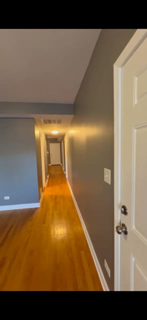 Photo - 647 N Hamlin Ave Apartment