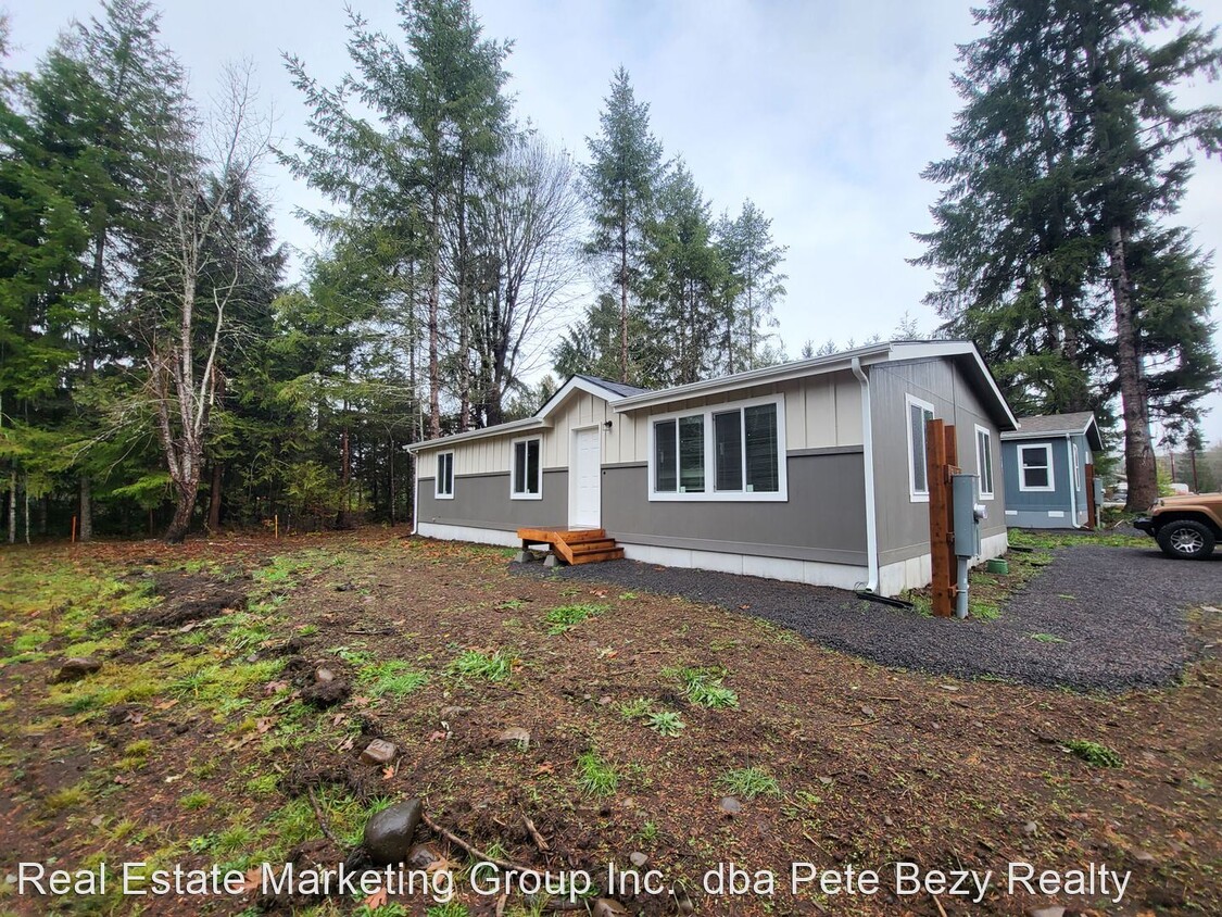 Primary Photo - 3 br, 2 bath House - 418 Queen Ave