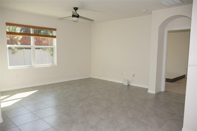 Foto del edificio - 3383 Hammond Pt