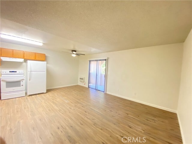 Foto del edificio - 1620 W Euclid Ave