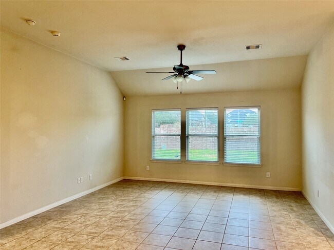 Building Photo - 25930 Haggard Nest Dr