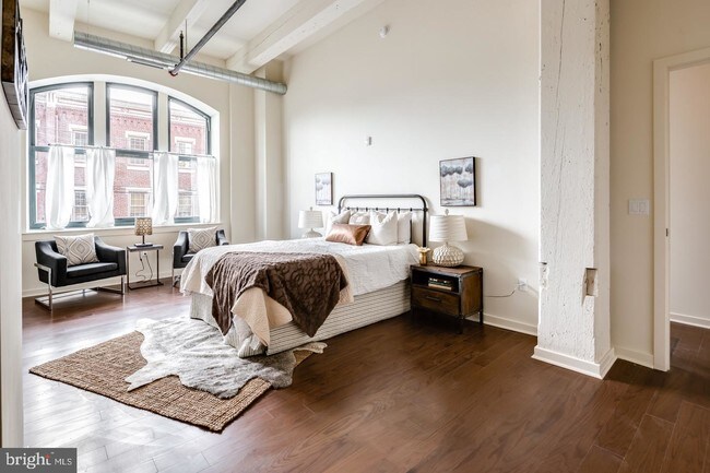 Foto del edificio - 1642 Fairmount Ave