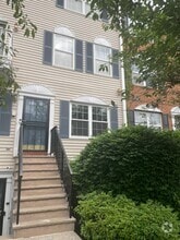 Building Photo - 92 Callahan Ct