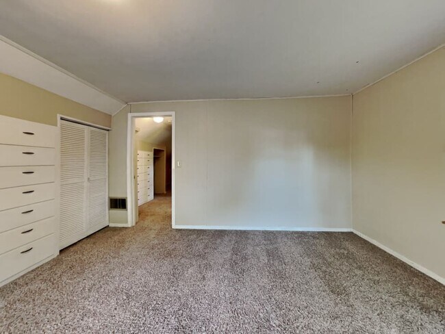 Foto del edificio - 7506 Columbus Ave.