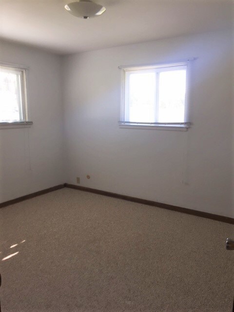 Foto del edificio - 2964 Mansueto Dr