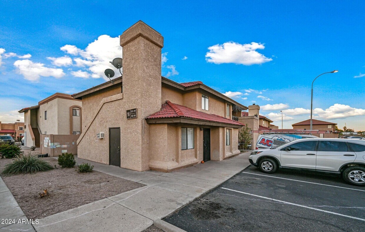 Primary Photo - 2650 E McKellips Rd