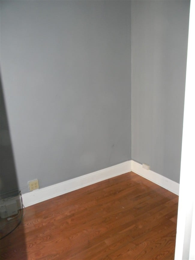 Building Photo - 54 Jefferson Ave