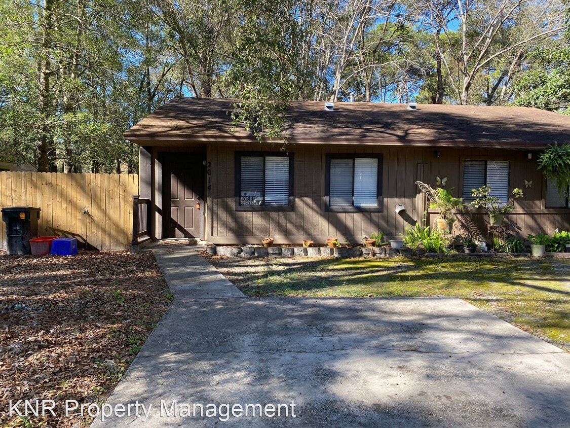 2014 SW 70th Terrace, Gainesville, FL 32607 House Rental in