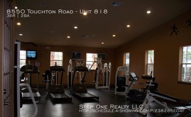 Foto del edificio - Montreux Condo, 3 BR 2 BA, GARAGE, Avail NOW