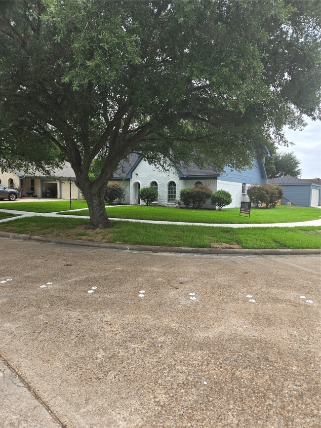 Building Photo - 12206 Preakness Way
