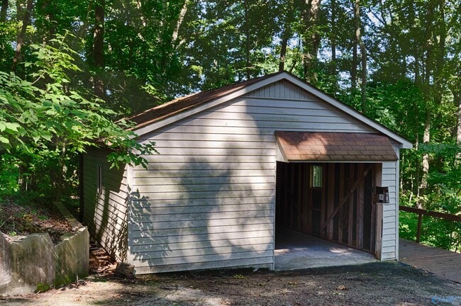 Foto del edificio - 286 Springhill Rd NW