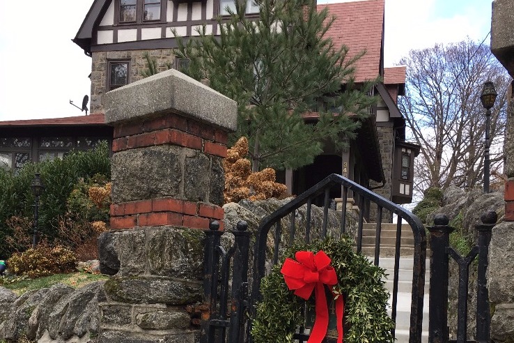 Streetview of front of the house - 346 Green Ln