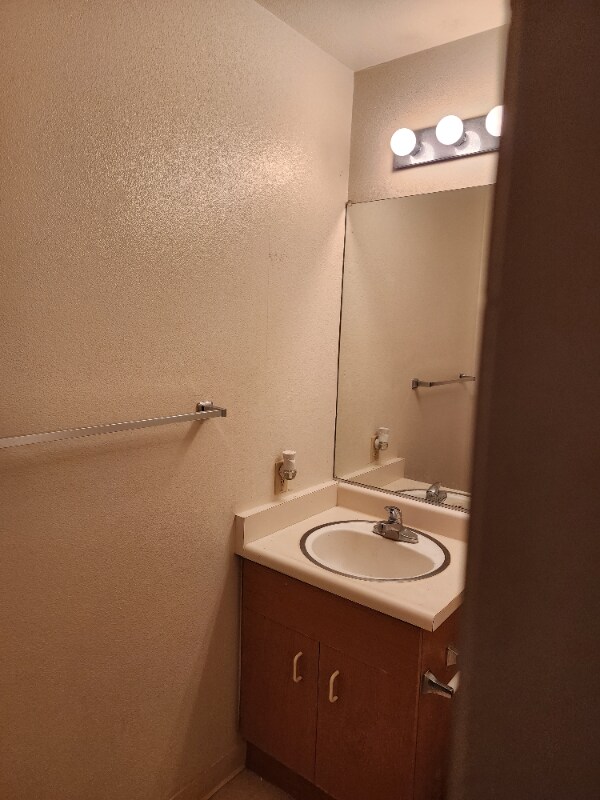 2128 Palisade Ave, Modesto, CA 95350 House Rental in Modesto, CA