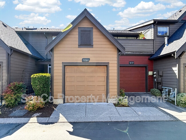 Building Photo - 7261 NE Stoneybrook St