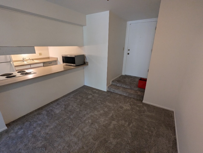 Photo - 31 M St Apartment