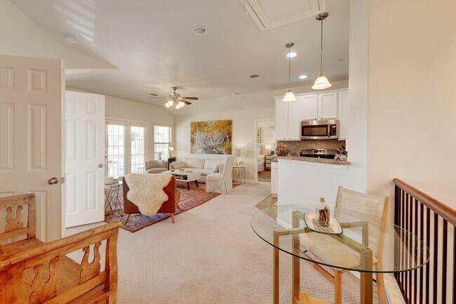 Foto del edificio - 3101 Davis Ln