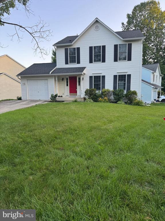 Foto principal - 6564 Meadowfield Ct