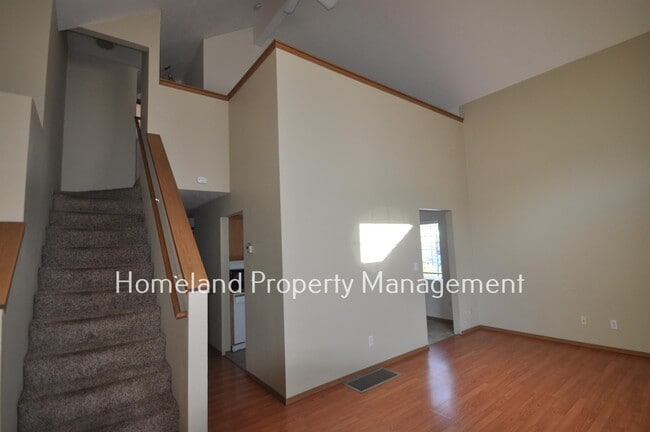Building Photo - 2217 N Hamilton St