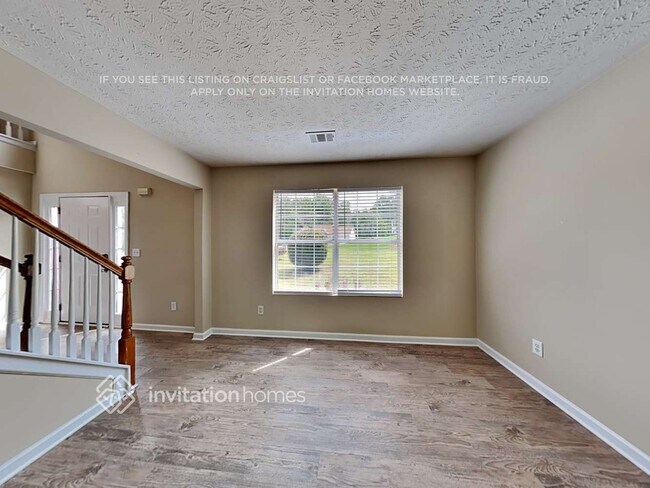 Building Photo - 208 Belmont Dr