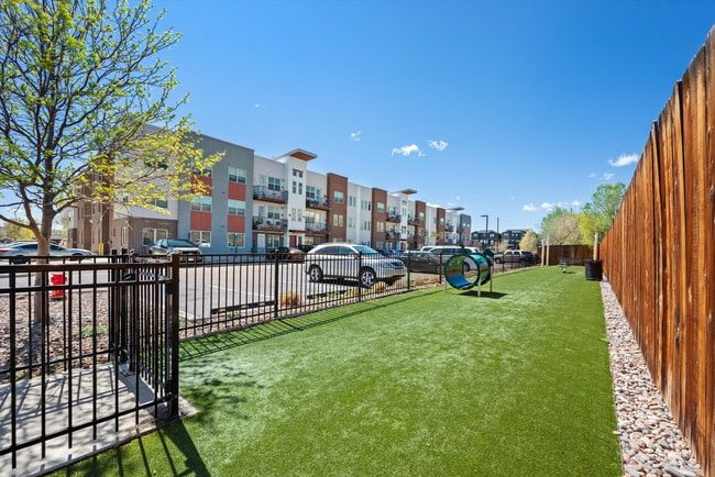 Foto del edificio - Baker School Apartments