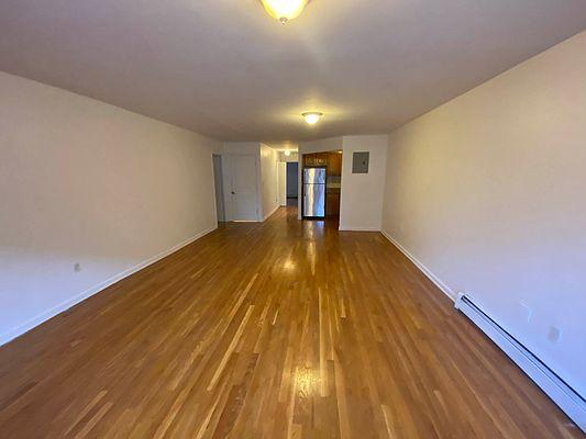 Foto principal - 684 Willoughby Ave