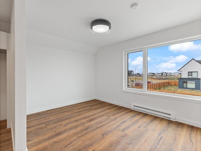 Building Photo - Beautiful New 1 Br 1 Ba in Gran Cielo