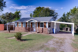 Building Photo - 5117 Triplett Rd