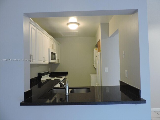 Building Photo - 14867 SW 104th St