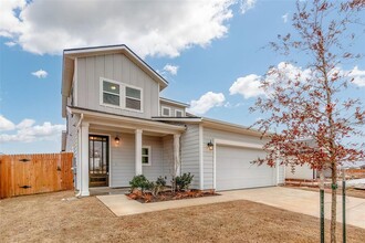 Building Photo - 113 Watercourse Wy